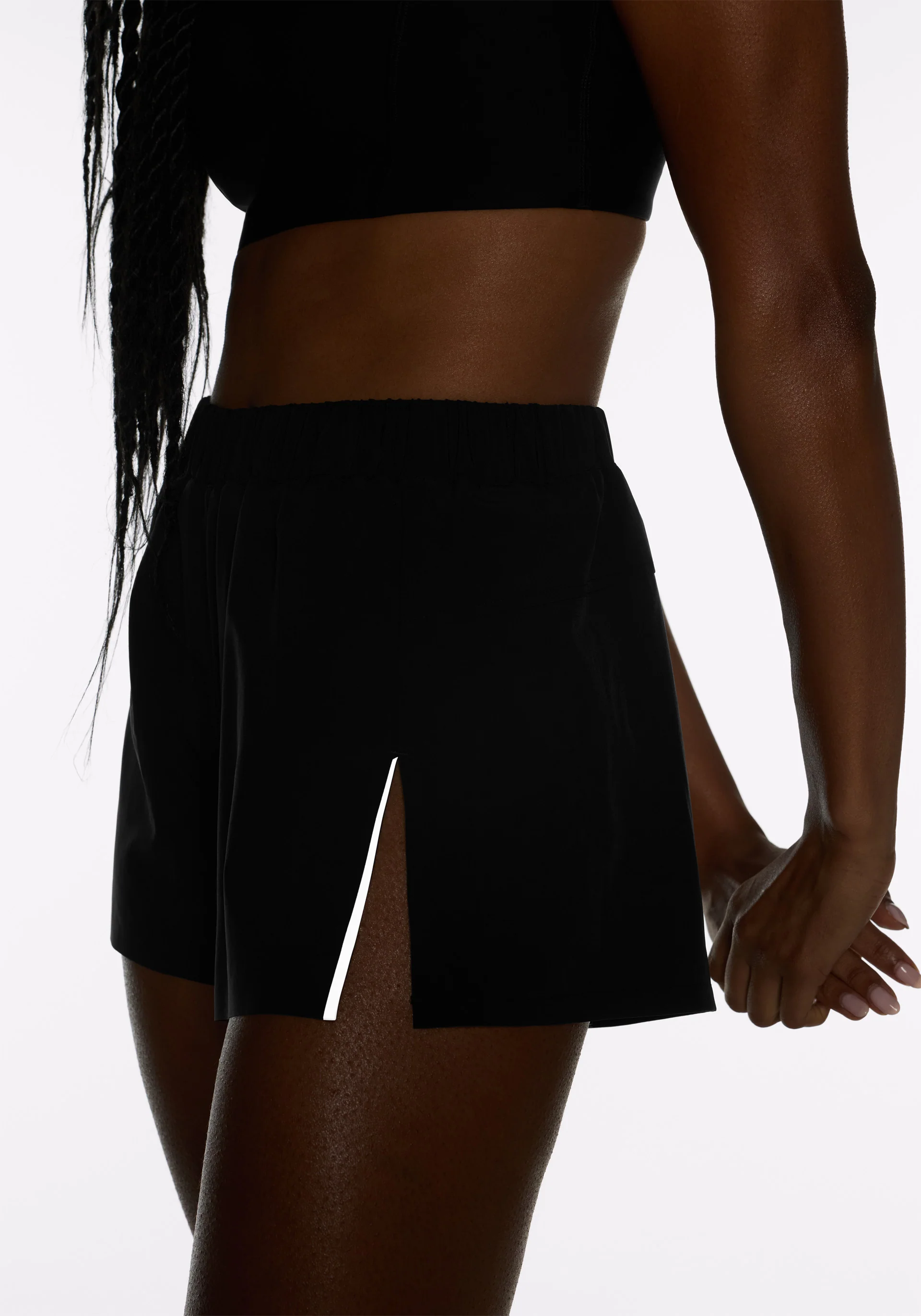 3" Output Geometric Run Short - Image 5