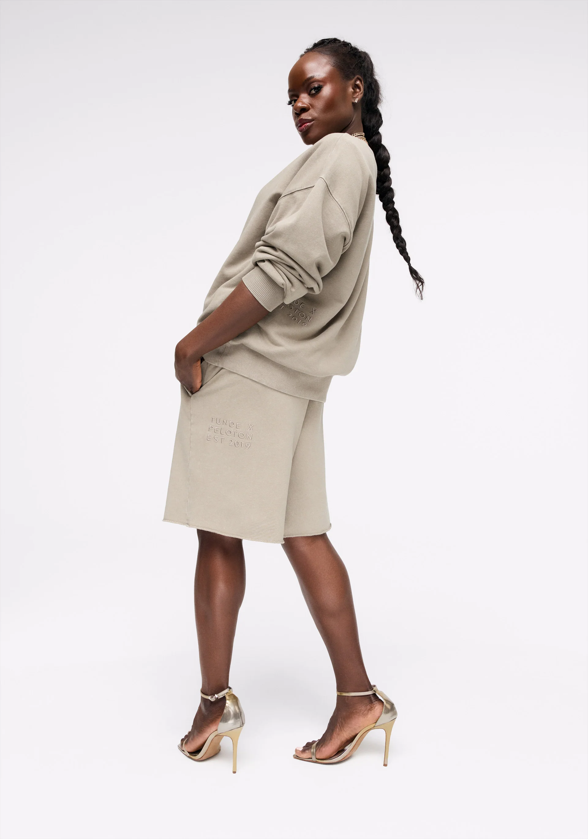 Oversized Mockneck Sweatshirt - Image 7